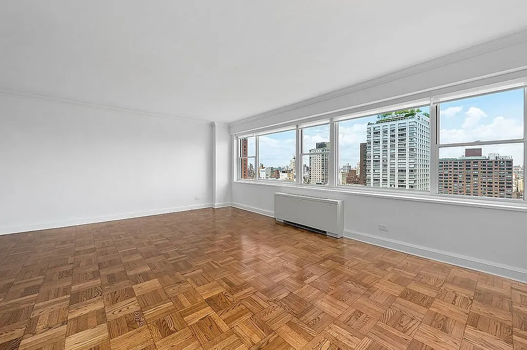 215 East 68th Street — Photo 3