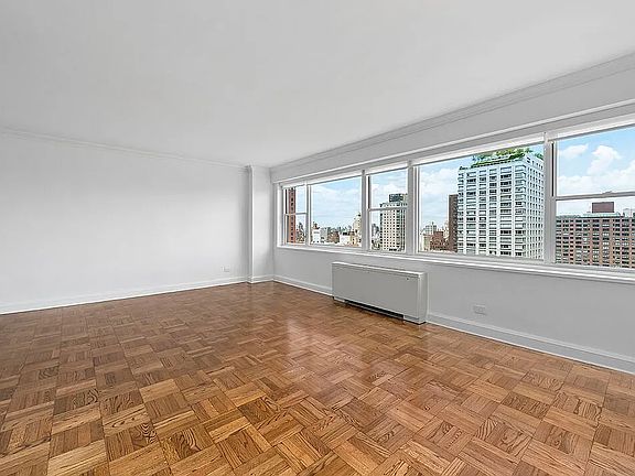 5th image of 215 E 68th St APT 29I