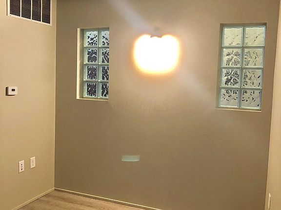 5th image of 367 Auden Ave APT 214