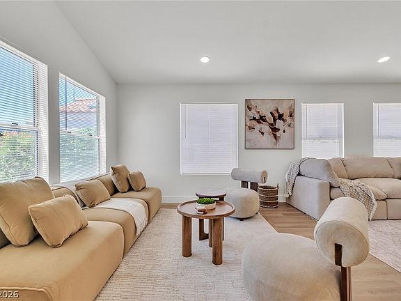 5th image of 8220 Mount Brodie Cir