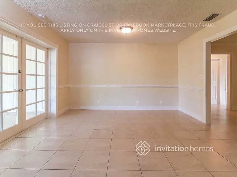 22816 SW 65th Way — Photo 4