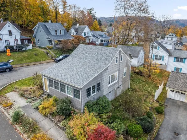 11 Phinn Ave, Binghamton, NY 13903