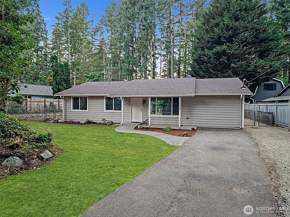 2nd image of 14210 97th Avenue NW