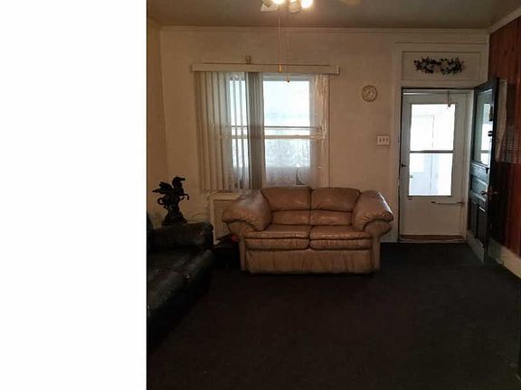5th image of 120 E Fisher Ave