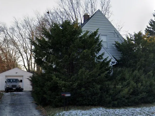 3355 East Grange AVENUE, Cudahy, WI 53110