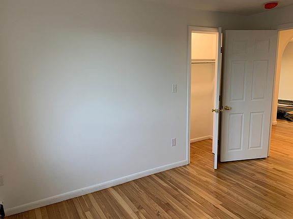 3rd image of 435 Shirley St #42