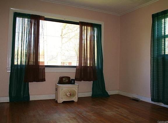 2nd image of 1230 Wendover Ave