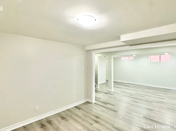 4668 Rosebush Rd #2, Mississauga, ON L5M 5H3