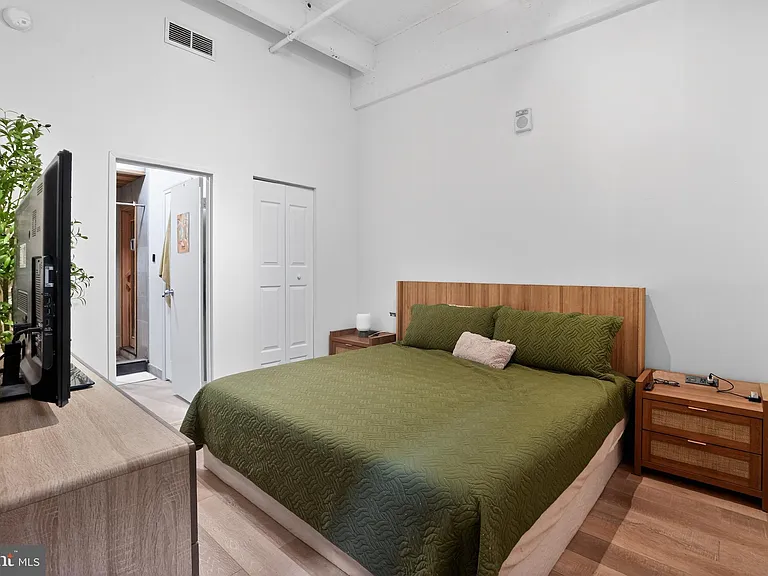 1238 Callowhill St #102 — Photo 8
