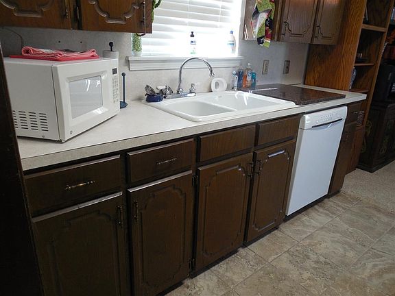 5th image of 1000 E Franklin Ave