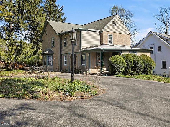 2nd image of 2202 Swede Rd