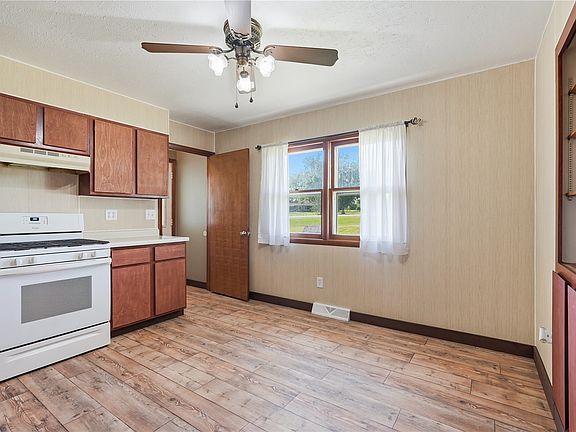 4th image of 6900 Williams Blvd