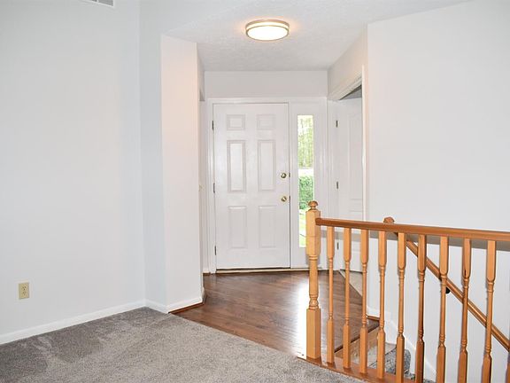 3rd image of 5670 Eagle Creek Ct