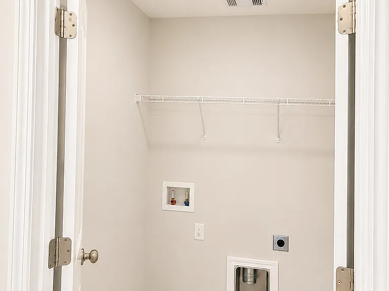18 Saint Augustine Way — Photo 13