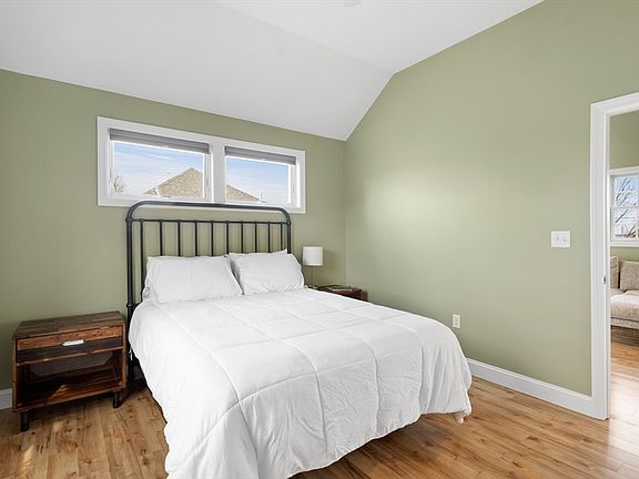 5th image of 3 Garden Rd #A