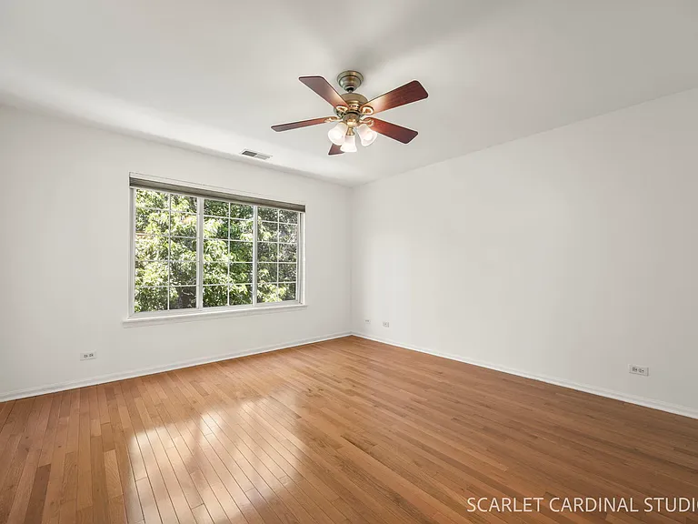2125 W Concord Ln #2125 — Photo 12