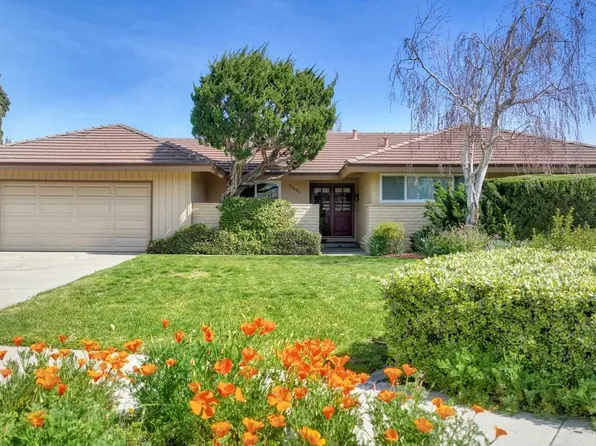 22402 Montera Pl, Salinas, CA 93908