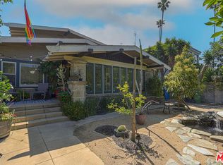 2220 West Blvd, Los Angeles, CA 90016