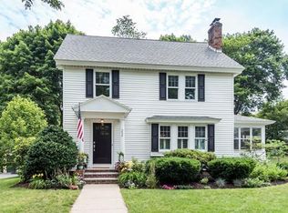 22 Pennsylvania Ave, Reading, MA 01867