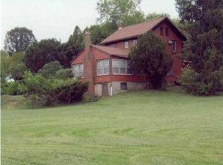 349 S Kahle Lake Rd, Emlenton, PA 16373