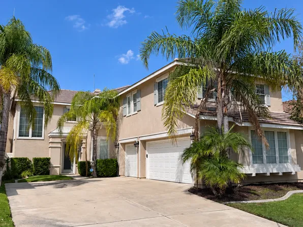 828 Villa Montes Cir, Corona, CA 92879