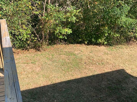 5th image of 889 Virginiabradford Ct