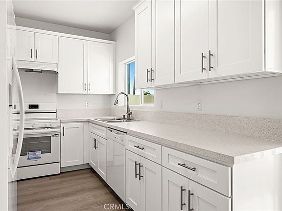 5th image of 12446 18th St