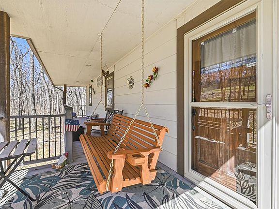 4th image of 25328 Ivory Rd