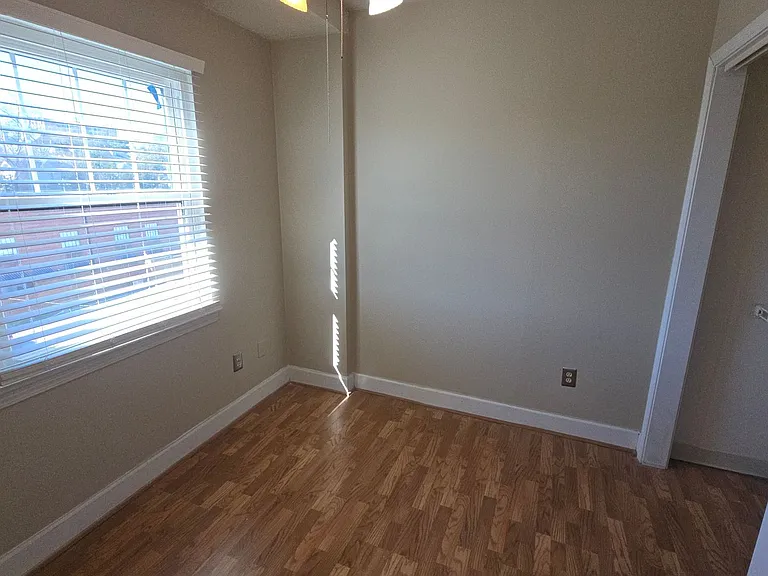 2009 Greene St #513 — Photo 17
