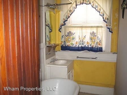 2nd image of 2454 W McMicken Ave #2