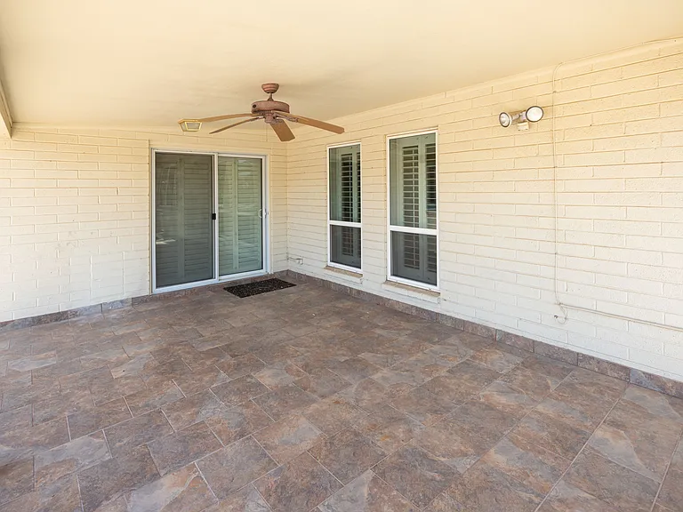4613 E Escondido Ave — Photo 16