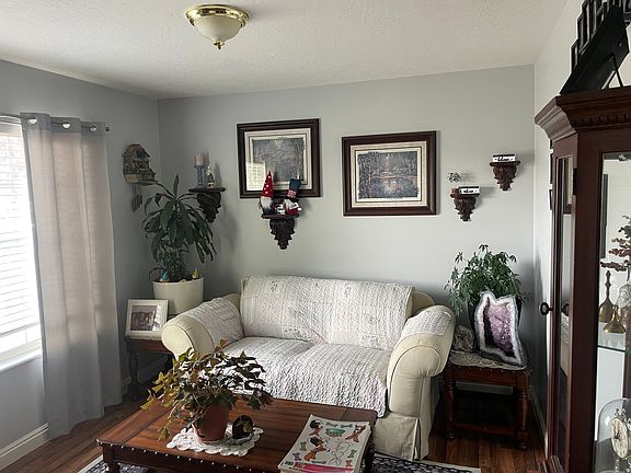2nd image of 2143 W 1835 N