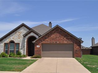 125 Lacy Oak Ln, Waxahachie, TX 75165