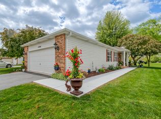 13706 S Magnolia Dr, Plainfield, IL 60544