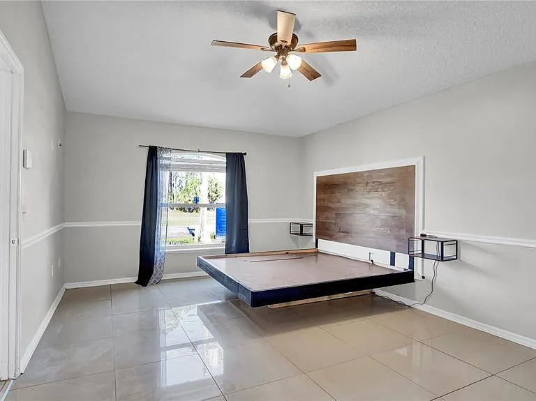 37 Peterlee Ct — Photo 8