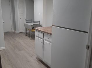 42 Boughton Rd, Old Lyme, CT 06371