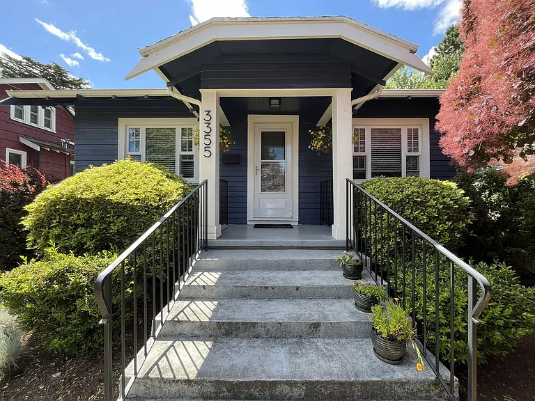 3355 NE 73rd Ave — Photo 5