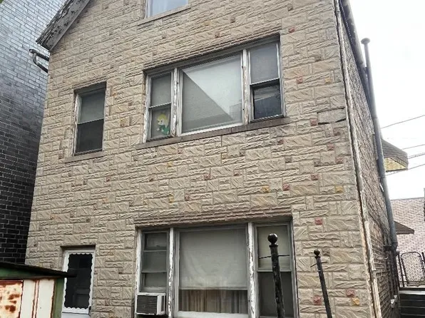 2212 W Shakespeare Ave, Chicago, IL 60647