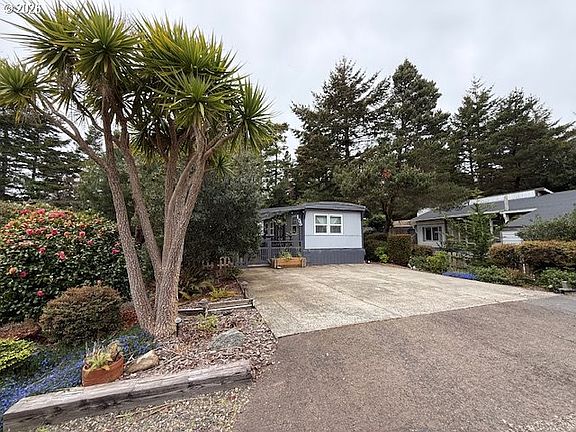 2nd image of 1600 Rhododendron Dr Space 155