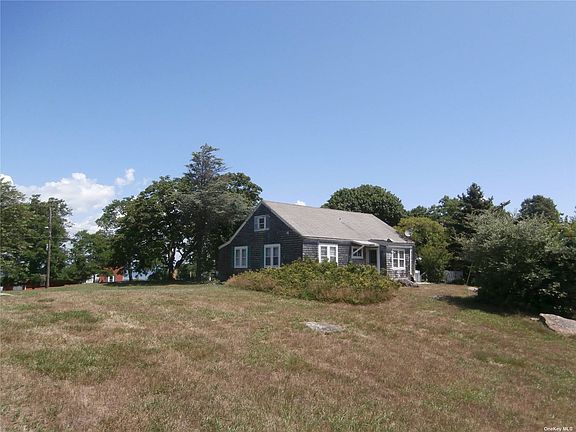 3rd image of 780 Aquaview Ave
