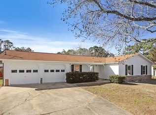 93 Valley View Dr, Enterprise, AL 36330