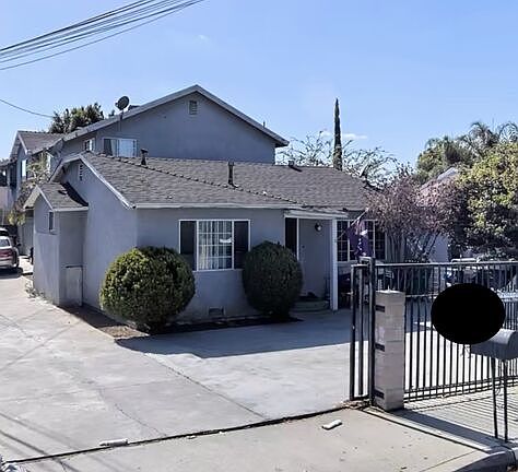 2nd image of 13836 Foster Ave