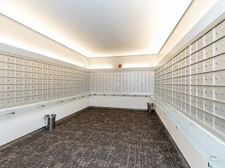 2800 N Lake Shore Dr #3814-3816 — Photo 30