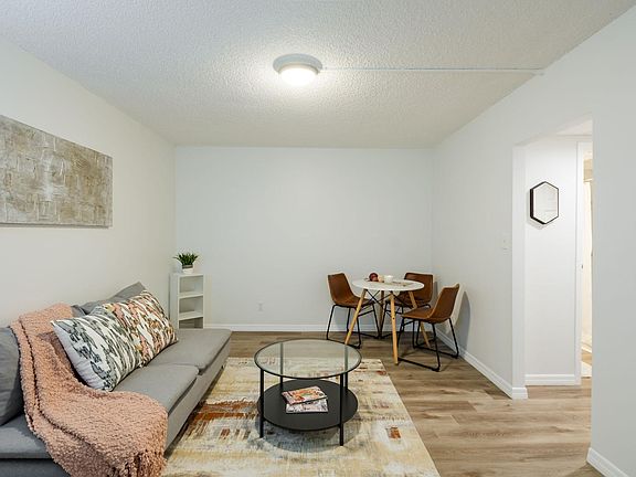 2nd image of 1520 Jeffords St #Edbf22d79