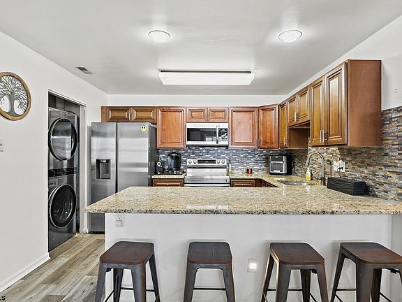 5th image of 20 Pheasant Meadow Dr #18