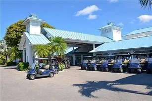 golf club house