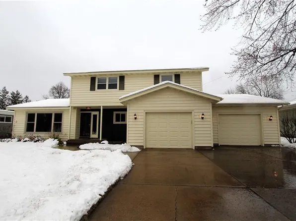 2709 Ellis Street, Eau Claire, WI 54701