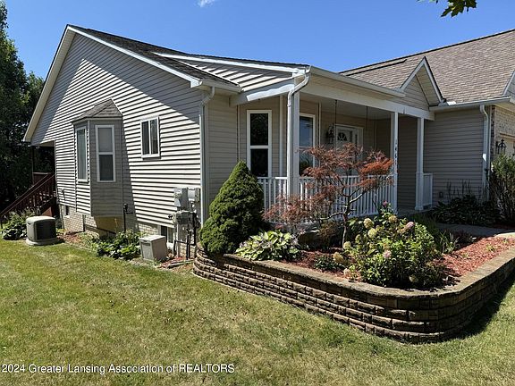 2nd image of 1461 Mallard Cir
