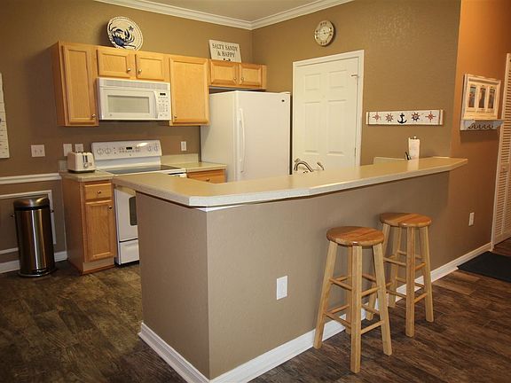 5th image of 275 Old Village Center Cir Unit 6208