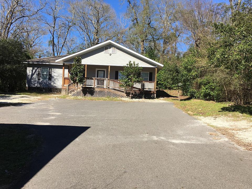1st image of 624 W Cox St